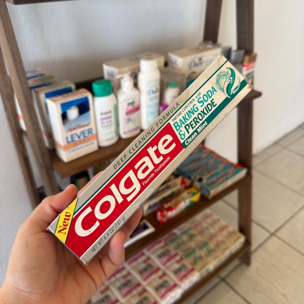 Vintage Colgate Baking Soda Peroxide Toothpaste 6.4 oz Clean Mint NOS Sealed Box
